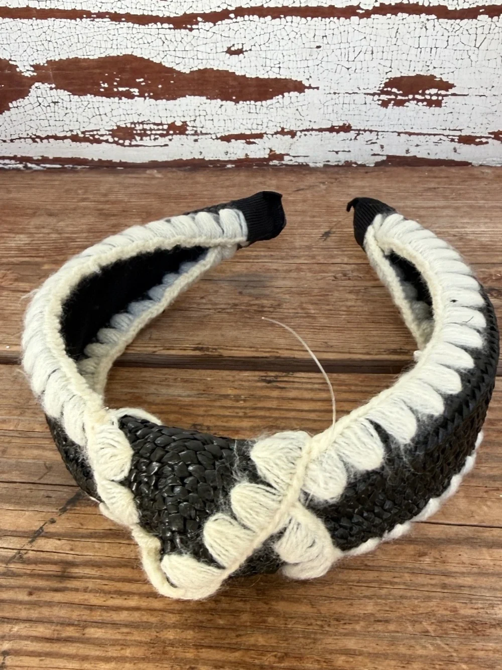 NWT Anthropologie Everly Top  Knot  Black Raffia  Headband
